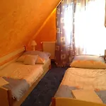 Babati Apartmanhaz Lejlighed *