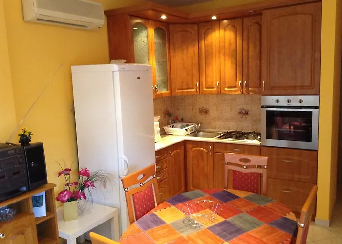 Apartment Babati Apartmanhaz *