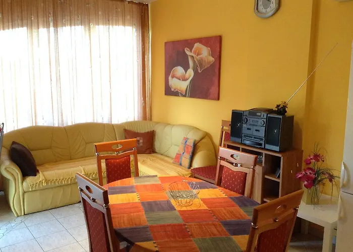 Babati Apartmanhaz * Zalakaros